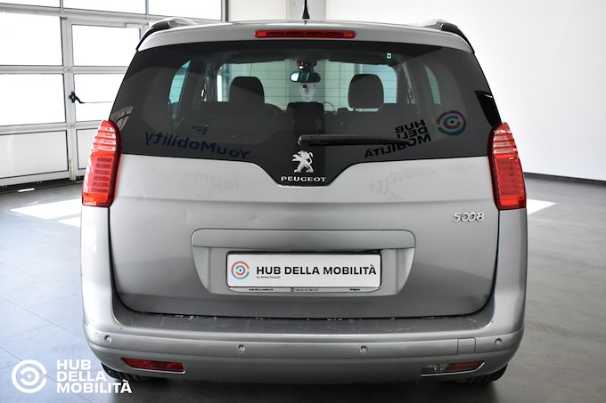 PEUGEOT 5008 2.0 HDi 150CV Active